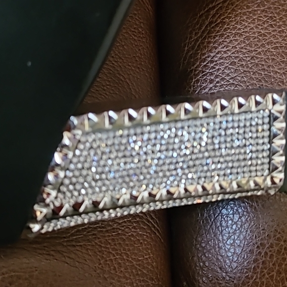 Beautiful Boots - Picture 5 of 8